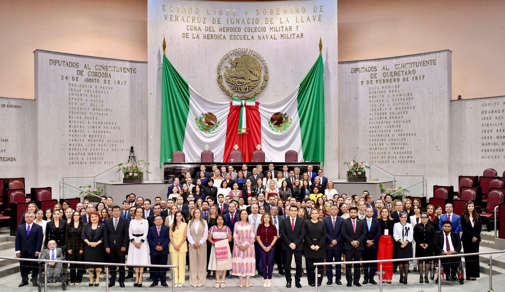 Veracruz vive un día histórico con la toma de protesta del nuevo Poder Judicial: Gobernadora
