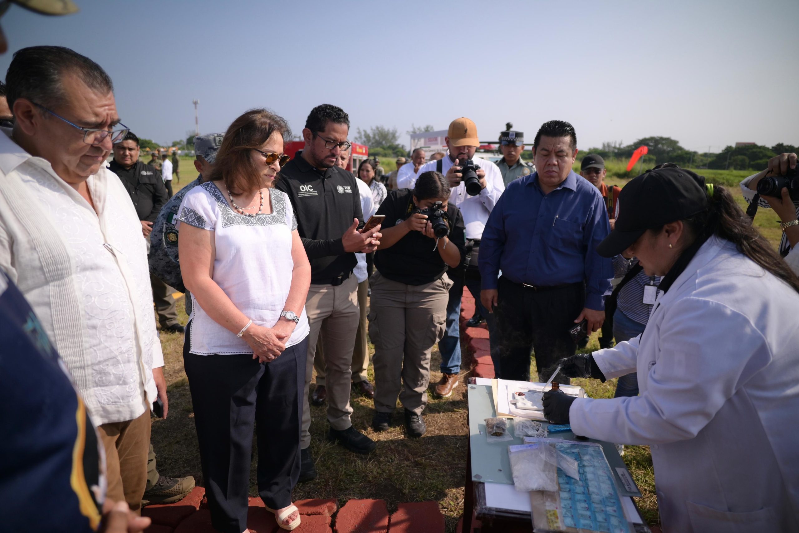 Participa Gobernadora en acto de incineración de enervantes