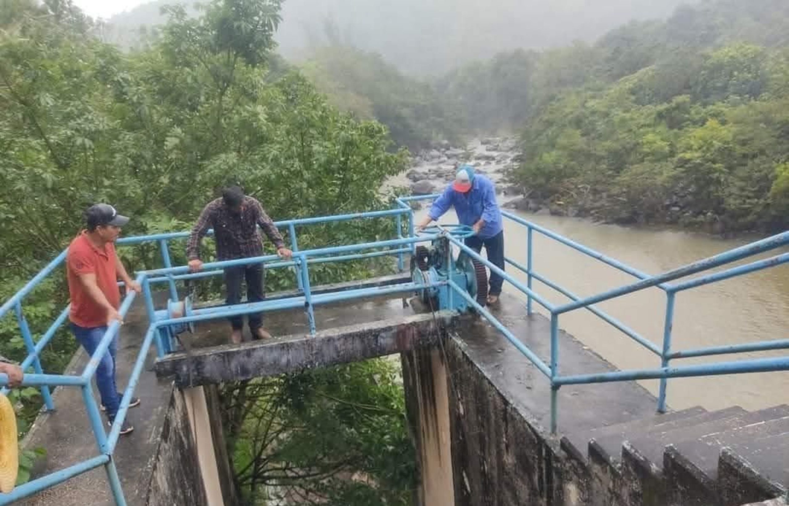 Reabren presa Yuribia en Coatza; hubo cierre temporal por lluvias