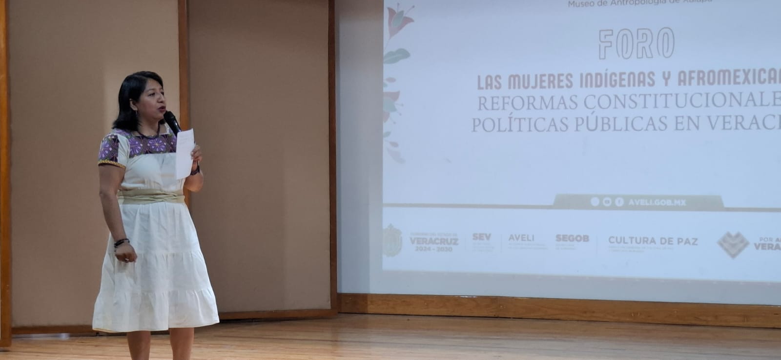 La justicia requiere participación de los tres poderes: Rosalba Hernández