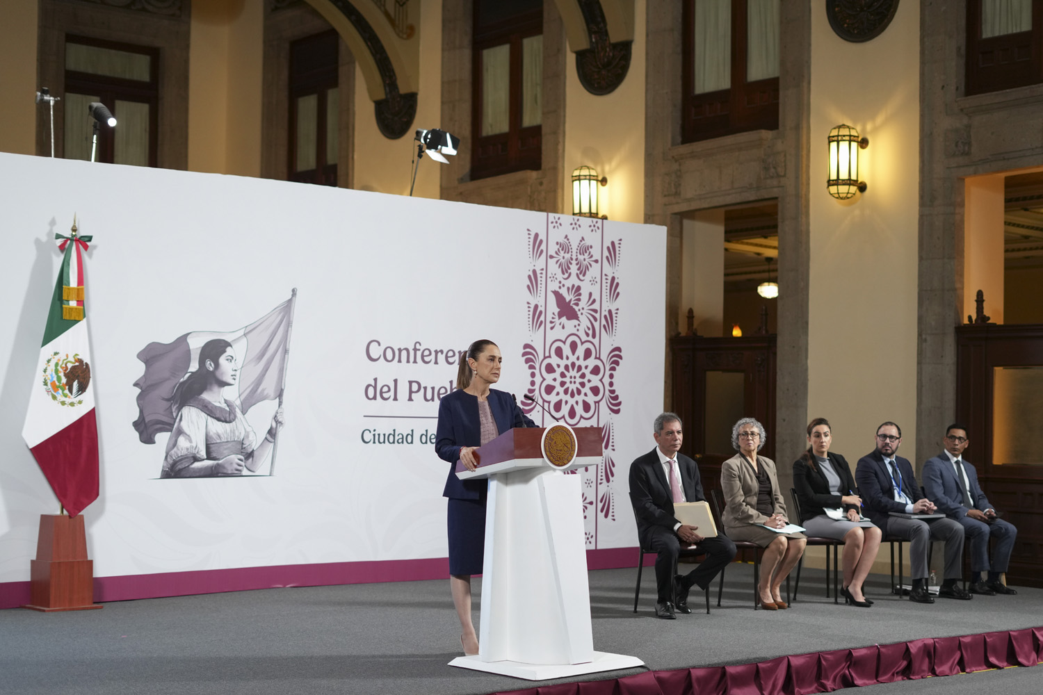 «Siempre debe haber una alternativa de vida» dice Sheinbaum en Día de Prevención del Suicidio