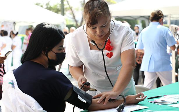 Mejora IMSS detección y tratamiento del cáncer cérvico uterino