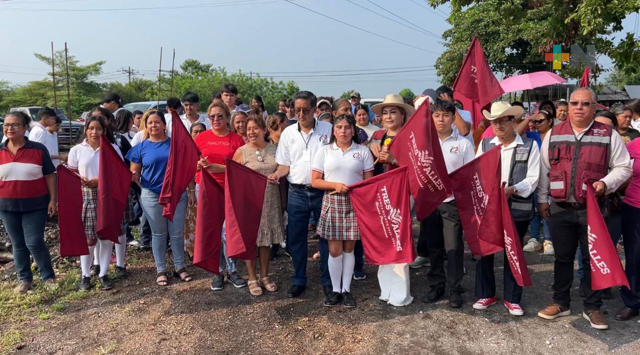 Tebaev de La Granja recibe apoyo de los tres niveles de gobierno