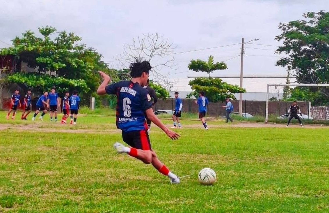 Asegurada participación de 12 equipos en Torneo de Futbol Nacional del Sureste