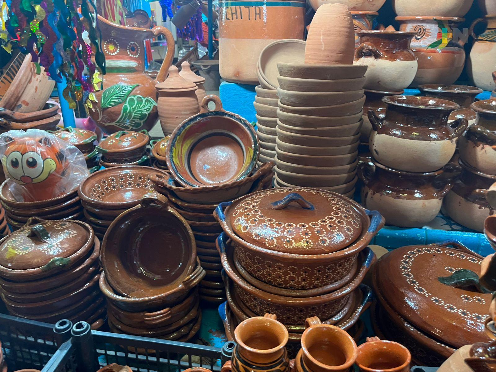 Vendedores listos para cubrir demanda de productos para el 15 de septiembre