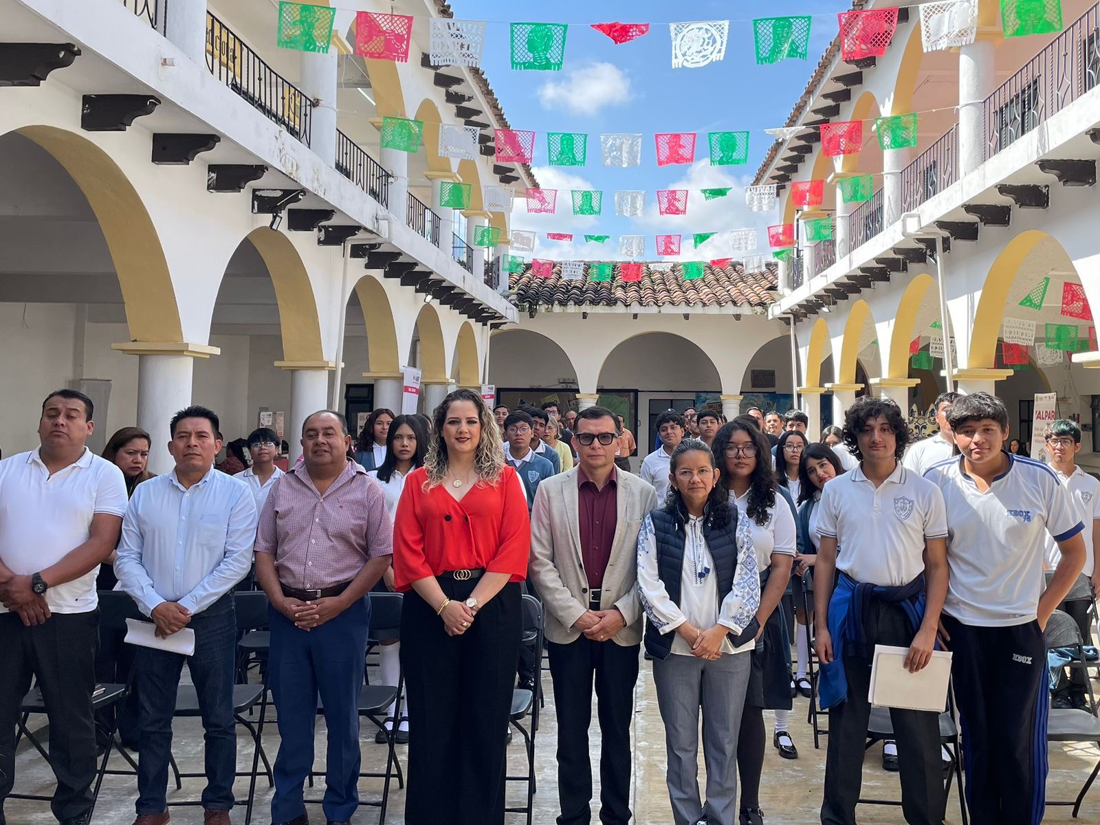 Suman más de 2 mil 600 vacantes en seis Caravanas de Servicios