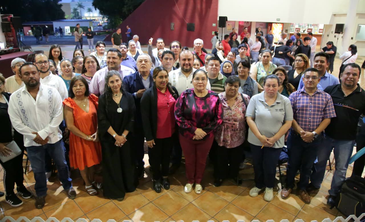 UPAV mantiene vigencia y fortalece su compromiso educativo: SEV