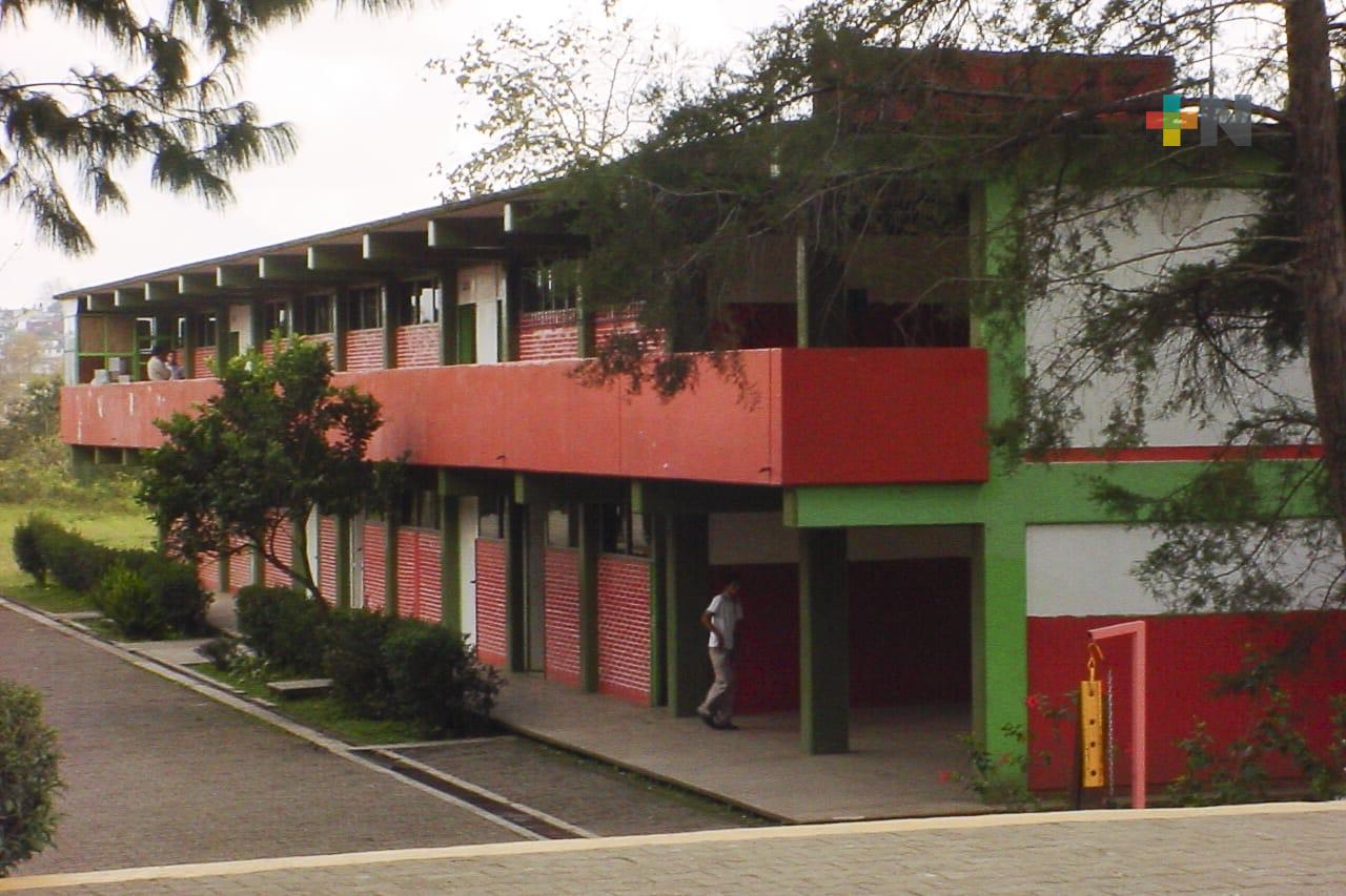 La Técnica 72 celebra su 45 aniversario con invitada de honor