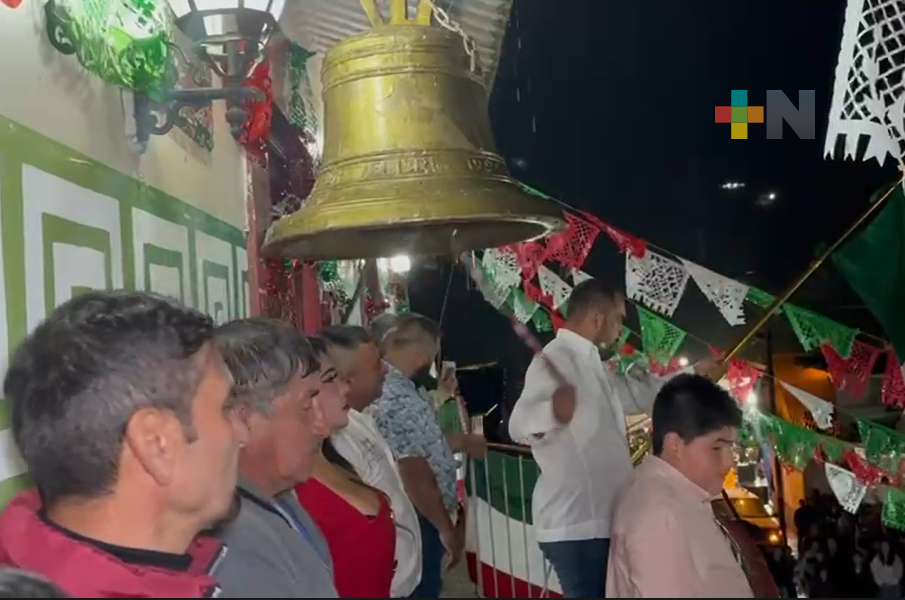 Grito de Independencia y desfile en Zacualpan transcurrieron en tranquilidad