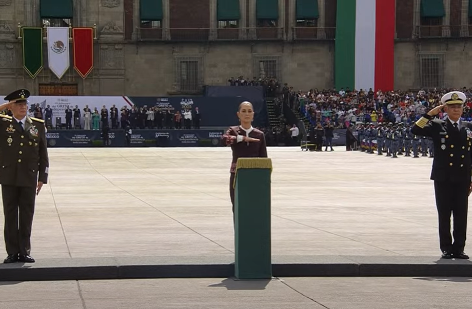 Claudia Sheinbaum encabeza su primer Desfile Militar