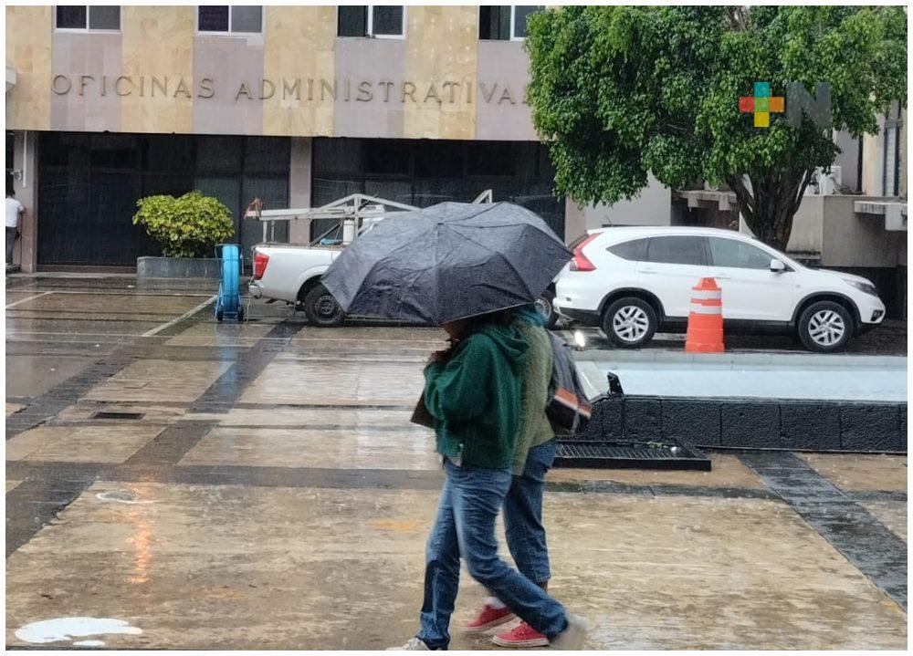 Lluvias y tormentas aisladas, especialmente en regiones montañosas y del sur de Veracruz