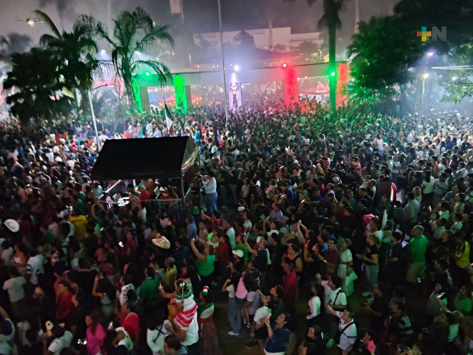 En Martínez de la Torre disfrutan de Noche Mexicana