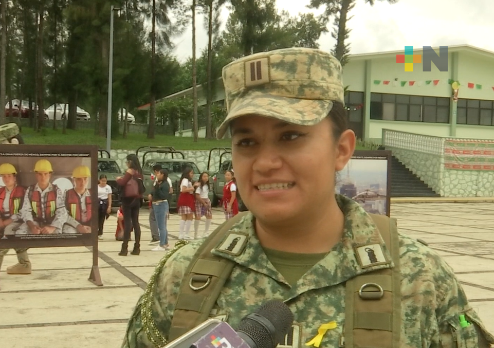 Estudiantes de Xalapa visitan el 63 Batallón de Infantería