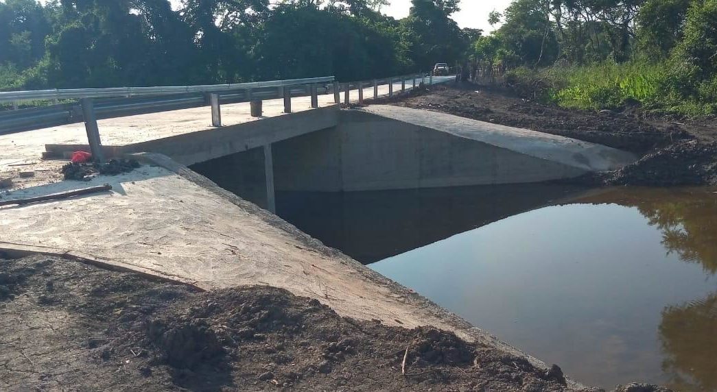 Concluye SICT trabajos de infraestructura hidráulica en Texistepec