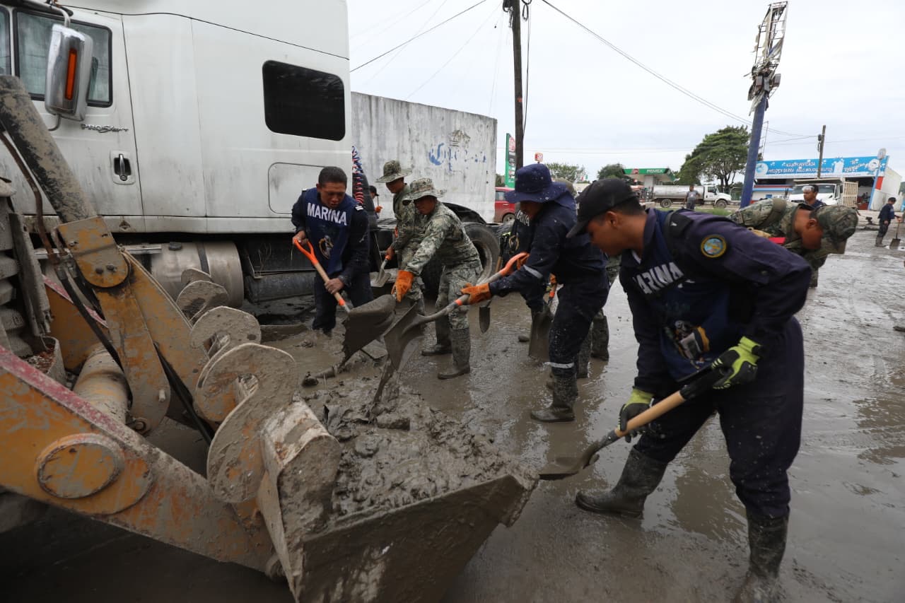 Despliegue masivo de fuerzas Federales y Estatales en Álamo para labores de limpieza