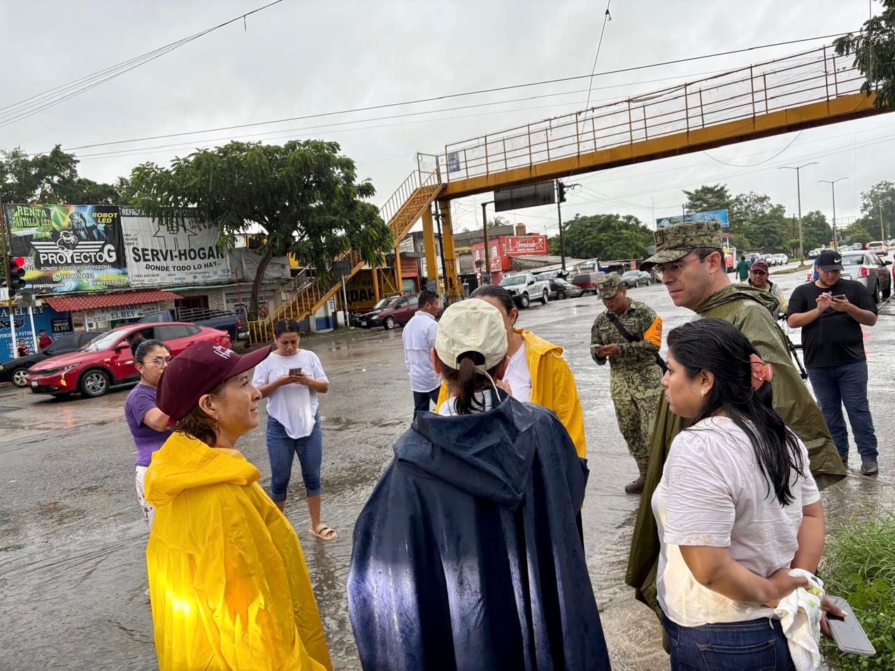 Damnificados de Álamo reciben asistencia del gobierno estatal