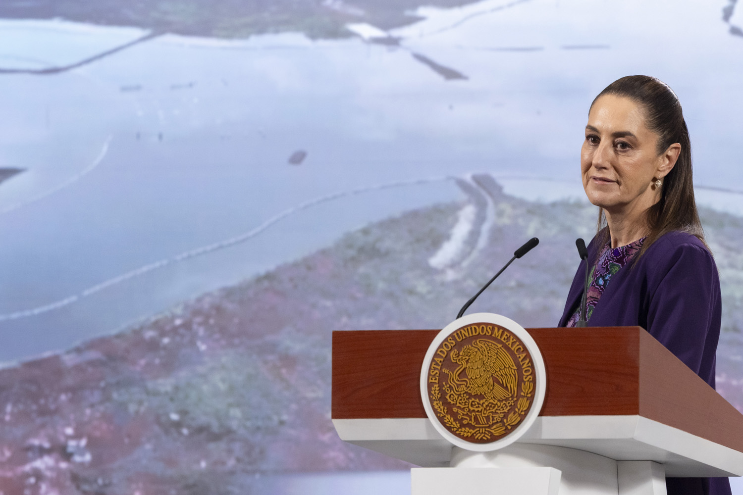 Reconstrucción y obras hidráulicas en Veracruz para mitigar los desbordamientos de ríos: Sheinbaum