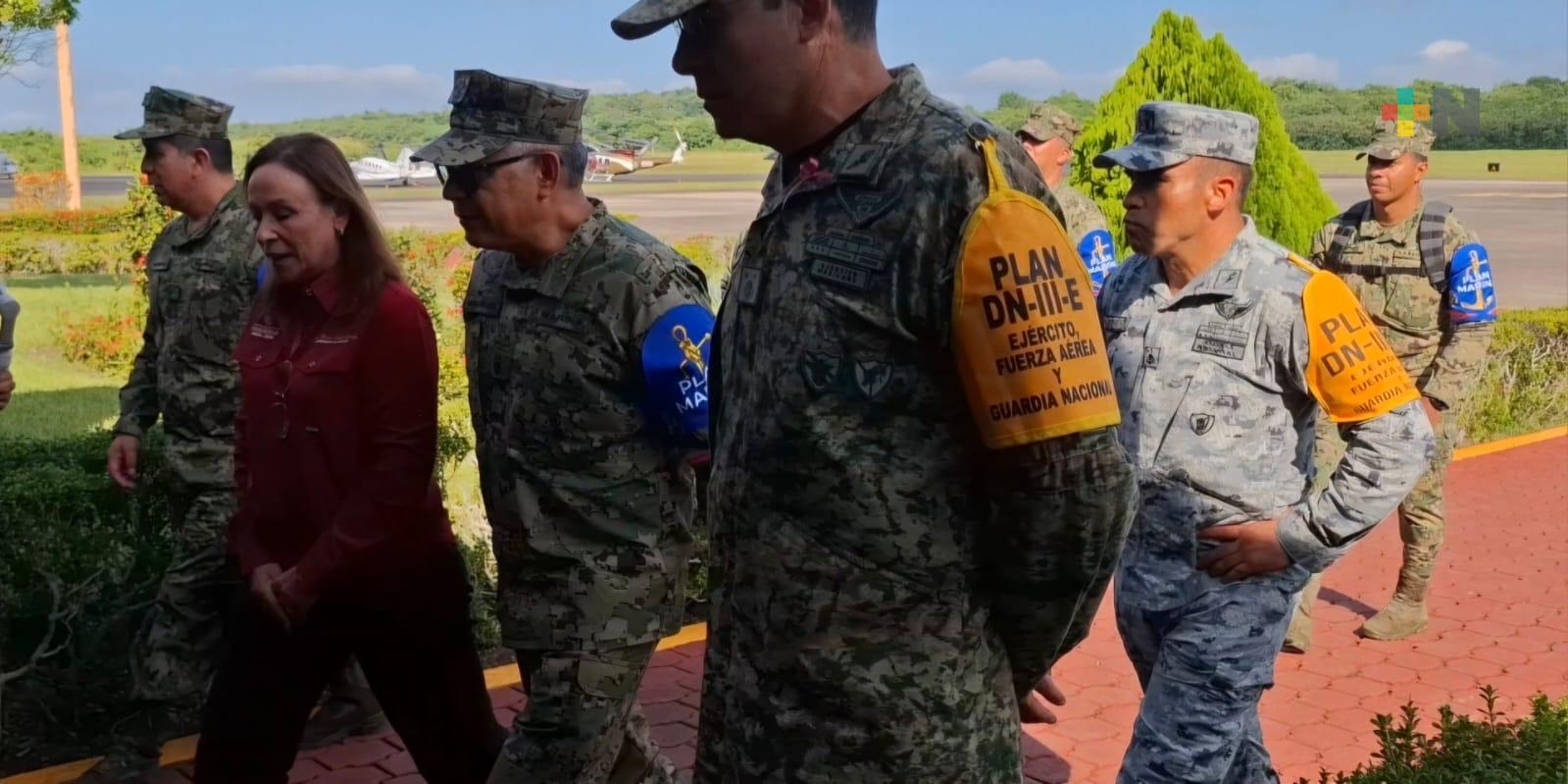 Gobernadora Rocío Nahle y Secretario de Marina recorren zonas afectadas por inundaciones en Veracruz