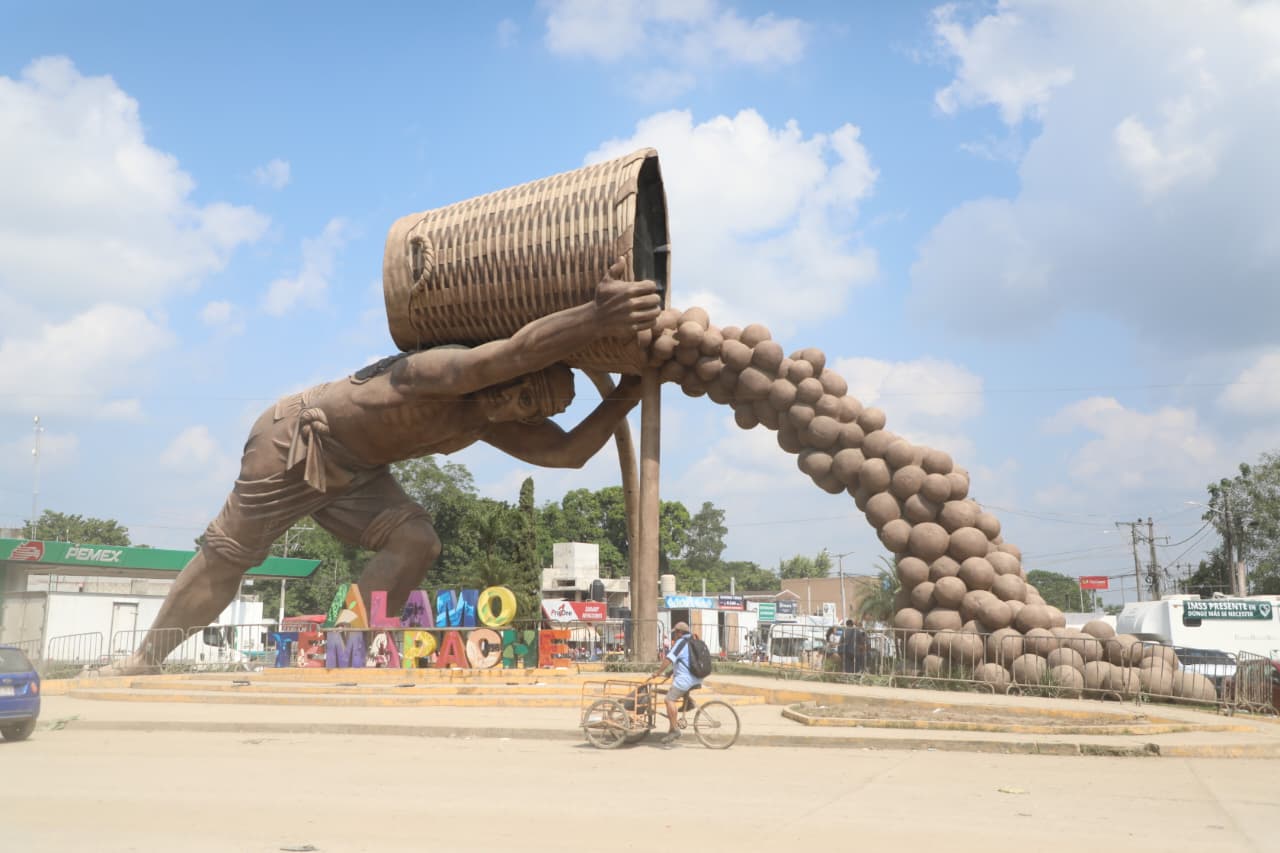 Veracruz está de pie y saliendo adelante: Gobernadora