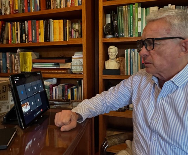 Abren investigación preliminar contra Álvaro Uribe en Colombia