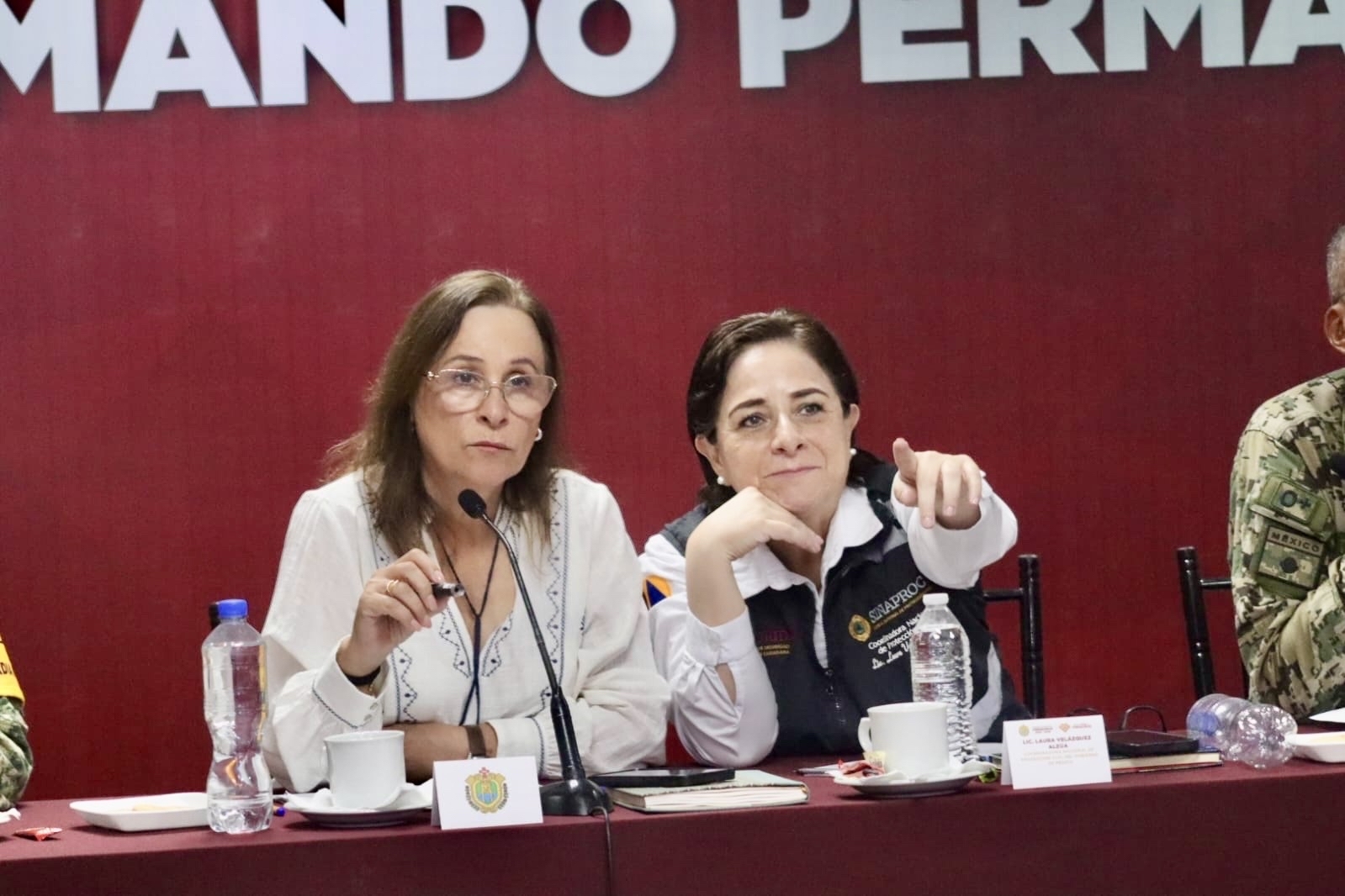 Rocío Nahle y Laura Velázquez encabezan reunión del Centro de Comando Permanente en Tihuatlán