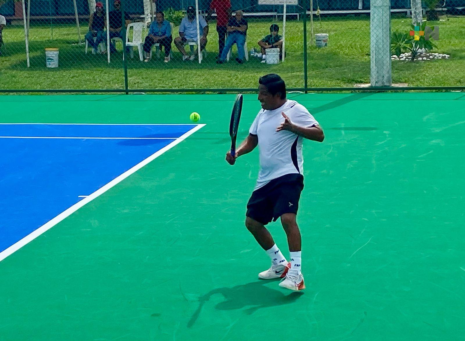 Preparan tercera etapa del Circuito Regional de Tenis en Coatzacoalcos