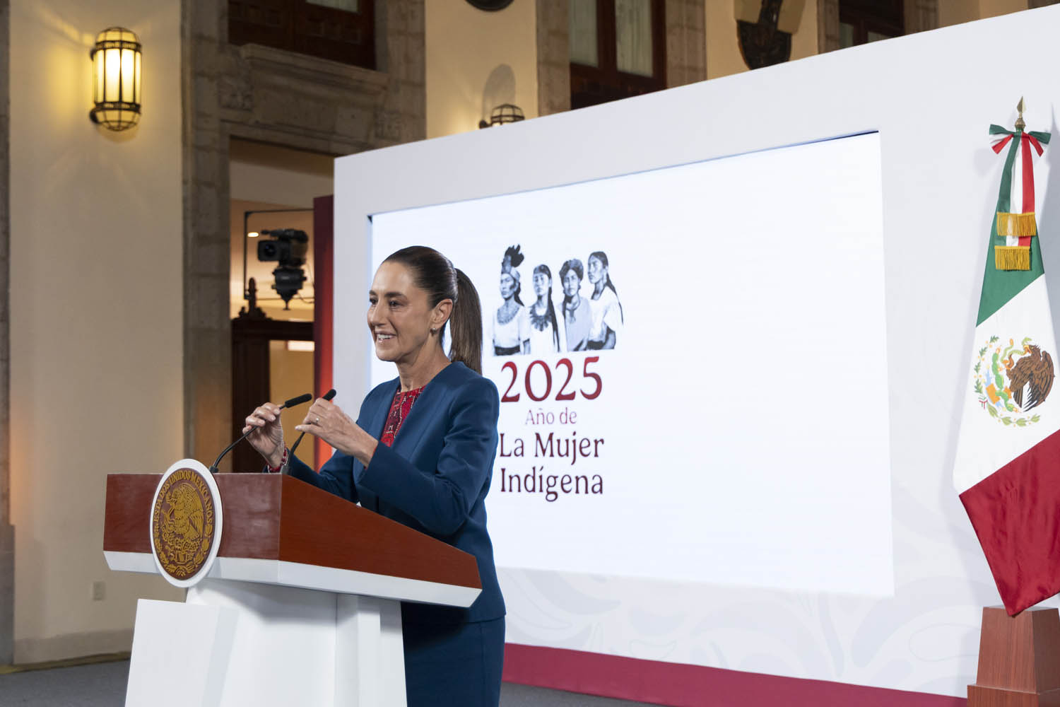 Sheinbaum reconoce apoyo de IP a damnificados por las lluvias