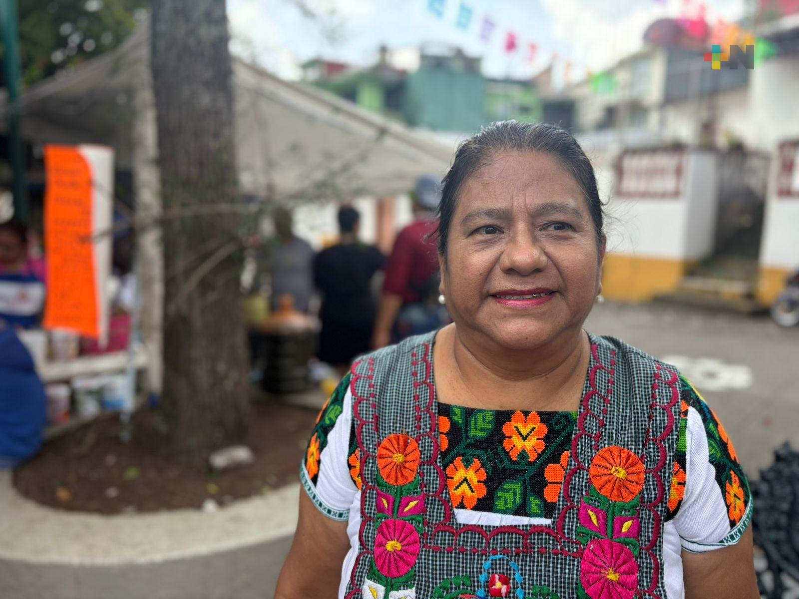 Habitantes de la Huasteca se prepran para celebrar el Xantolo