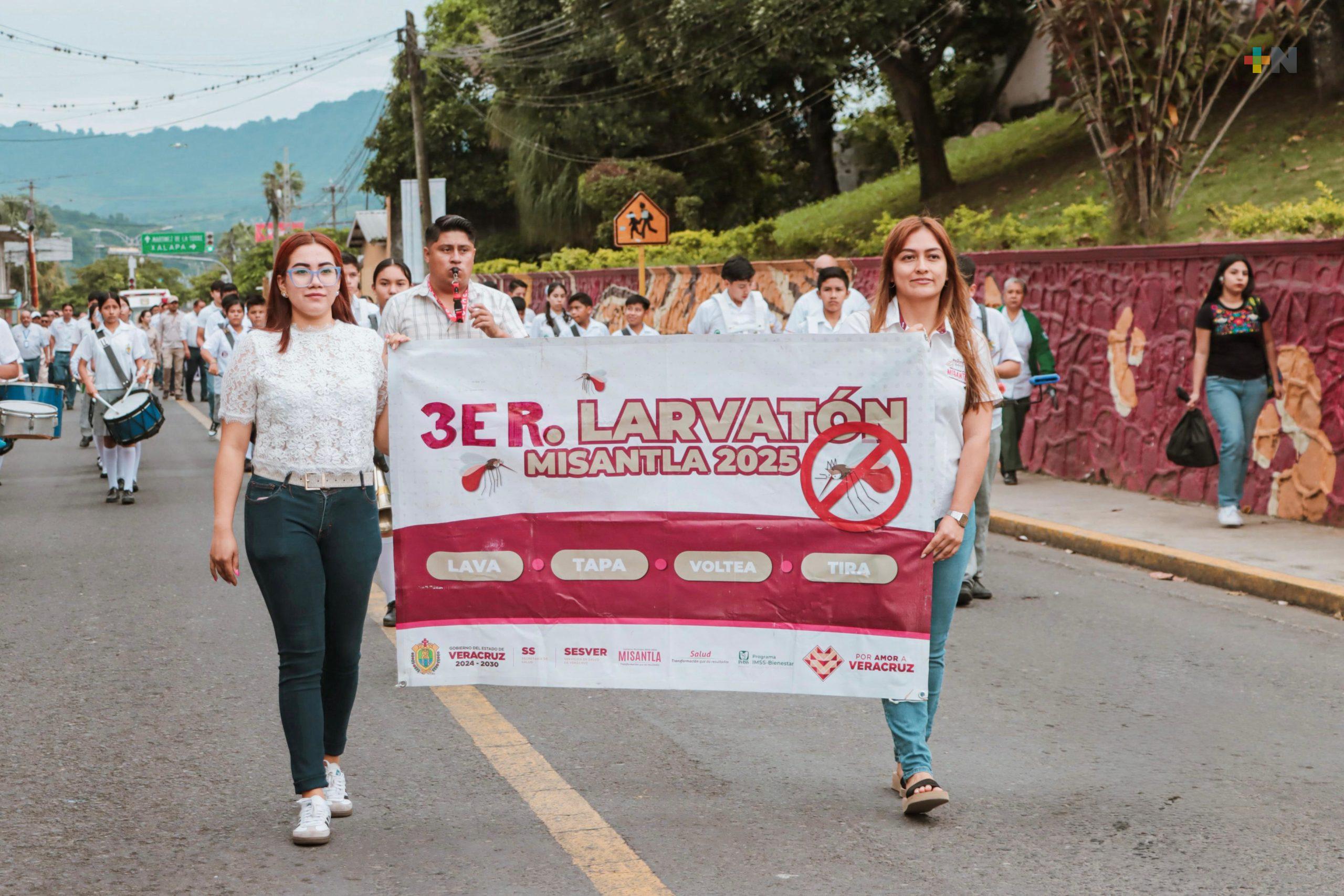 Con larvatón promueven eliminación de criaderos de mosquitos en Misantla