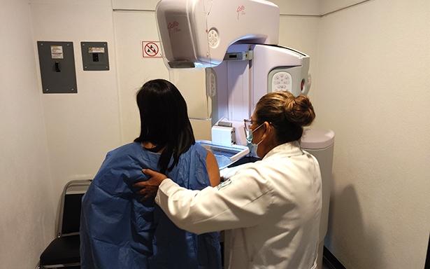 IMSS intensifica acciones para detección oportuna del cáncer de mama