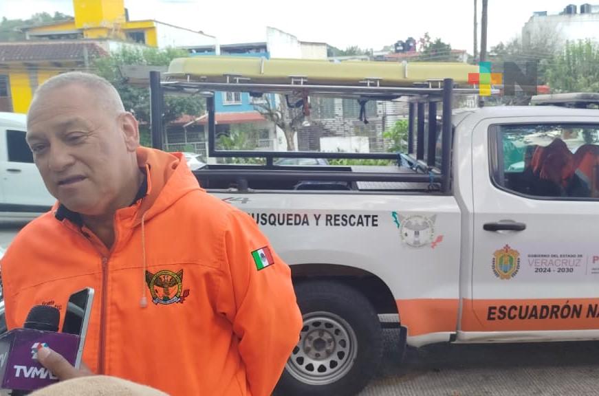 Escuadrón Nacional de Rescate apoya en el norte de Veracruz, con labores de limpieza y atención médica