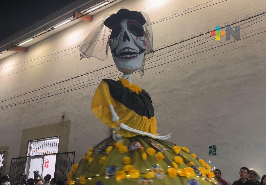 Xantolo: un vínculo entre la vida y la muerte mediante los disfraces, la música y la danza