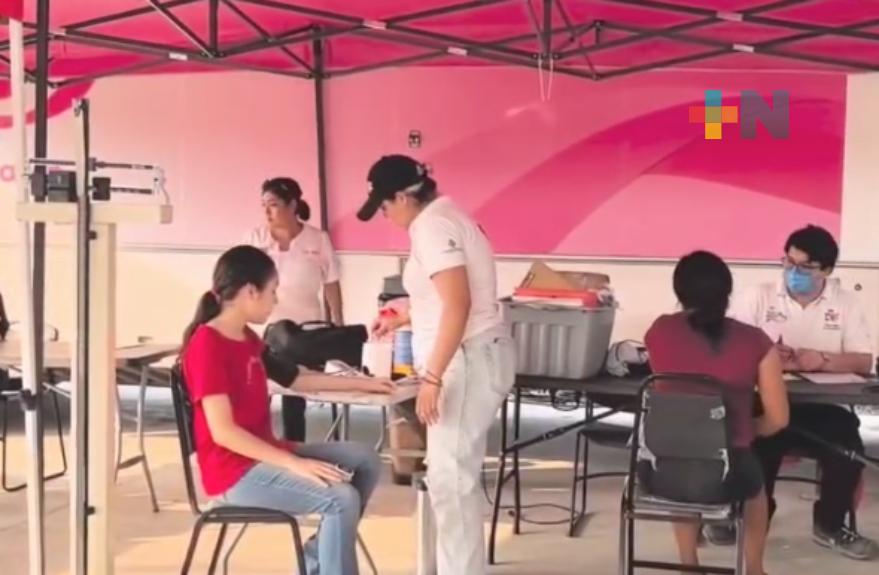 Atienden brigadas de salud a damnificados de El Higo