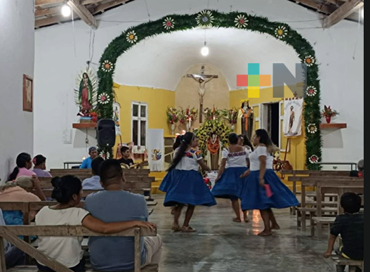 Celebran a Santa Teresa del Niño Jesús en la Huasteca baja de Veracruz