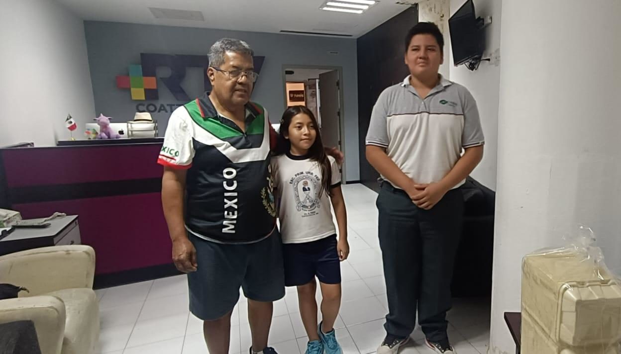 En instalaciones de RTV Coatzacoalcos reciben ayuda para damnificados