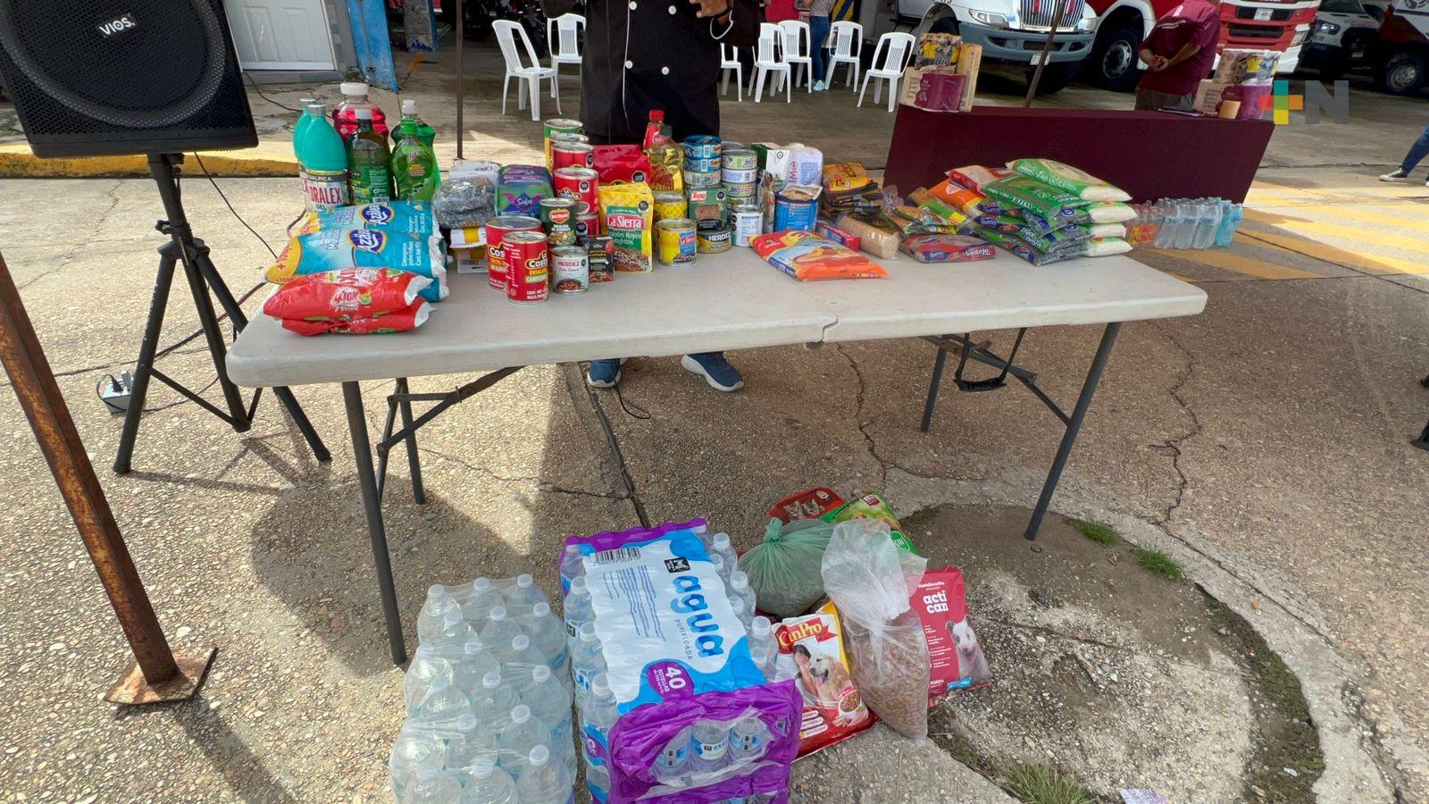 En Coatzacoalcos instalan centros de acopio para apoyar a damnificados del norte de Veracruz