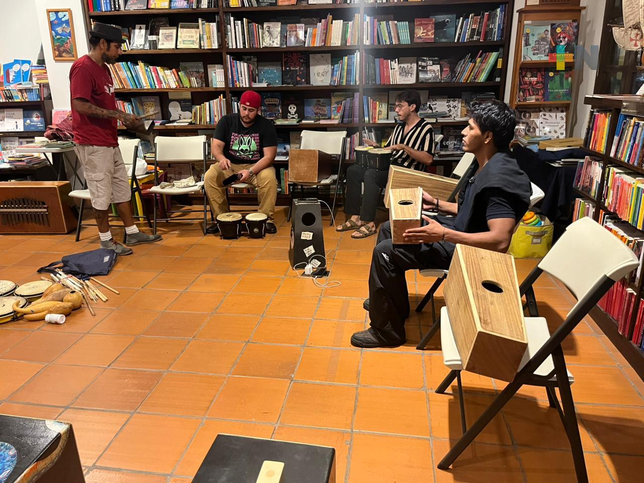 Para preservar la música y la percusión tradicional se deben fomentar talleres y espacios