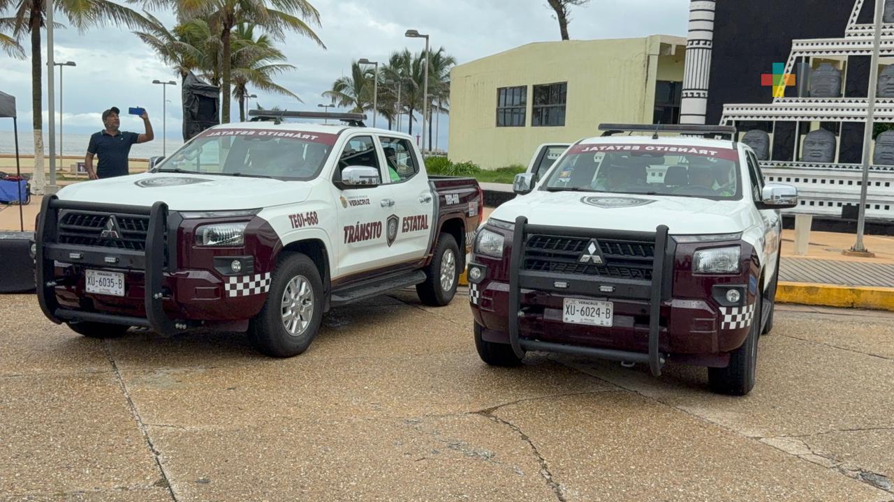Entregan patrullas nuevas a Delegación de Tránsito en Coatzacoalcos