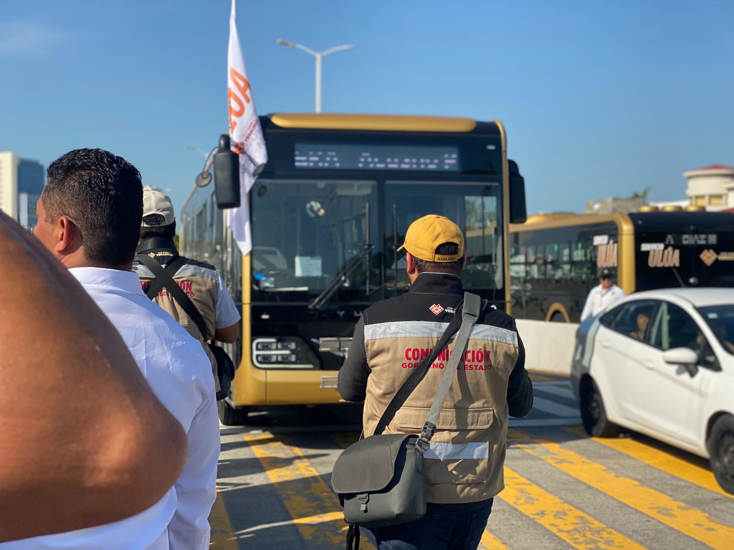 Más de 60 autobuses provenientes de China llegarán a Coatzacoalcos