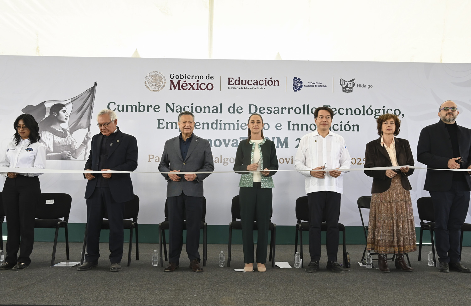 Claudia Sheinbaum anuncia fondo InnovatecNM para impulsar proyectos tecnológicos; iniciará en 2026