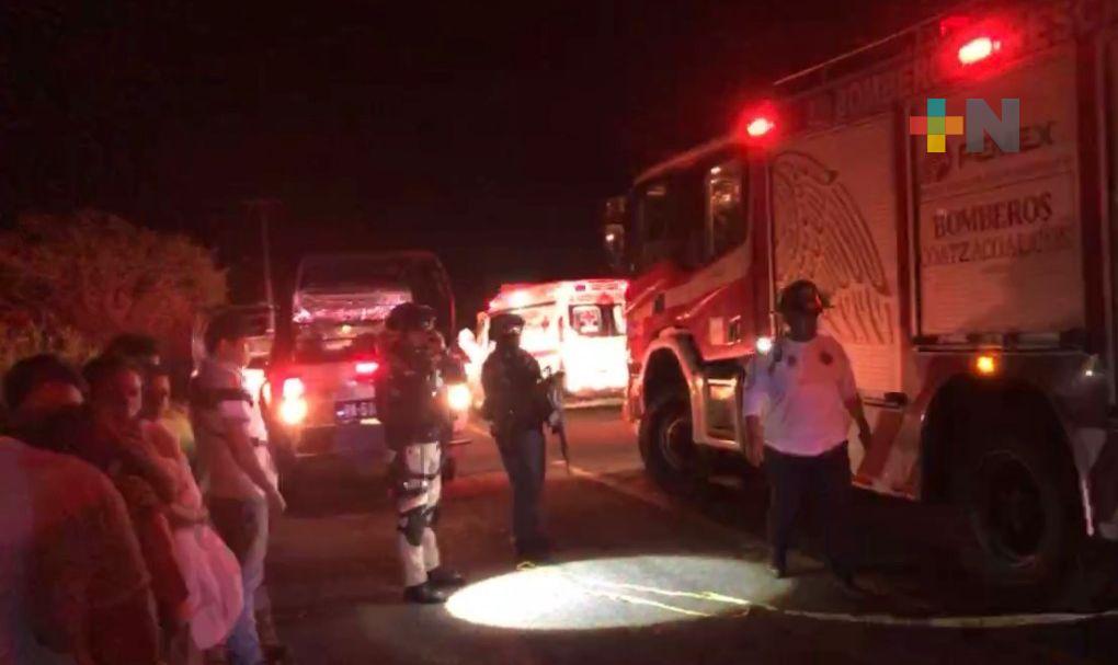 Accidente en carretera de Coatzacoalcos deja como saldo tres personas fallecidas