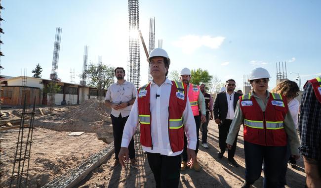 En 2026, Gobierno de México garantiza 65,400 nuevos lugares para bachillerato: SEP