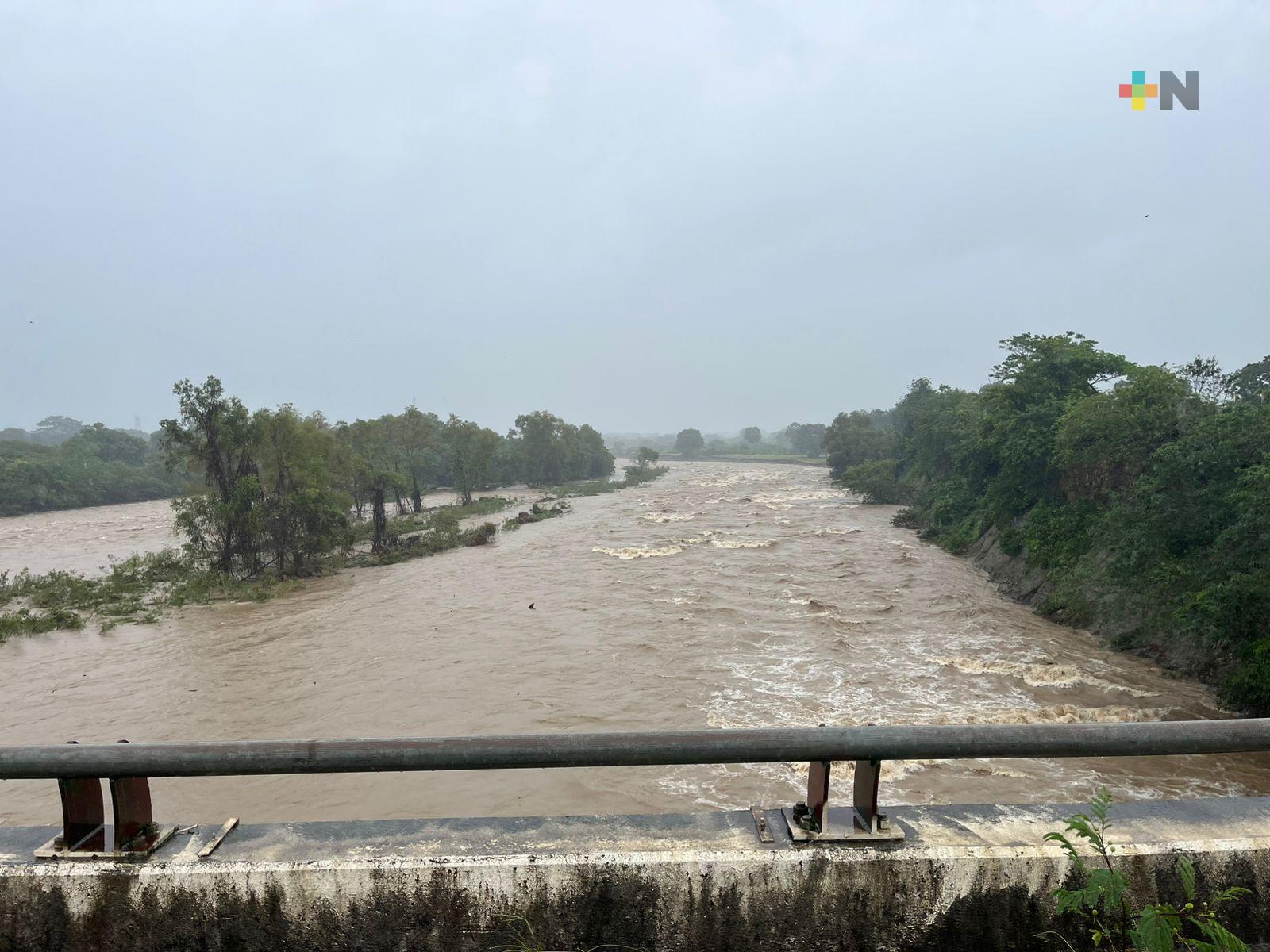 Incrementan niveles de ríos y arroyos de Martínez de la Torre