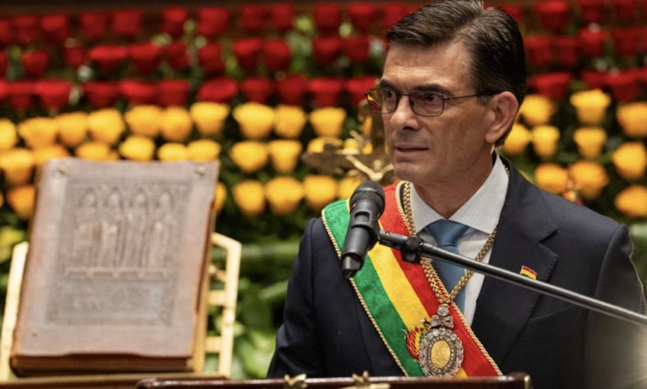 Rodrigo Paz asume la presidencia de Bolivia