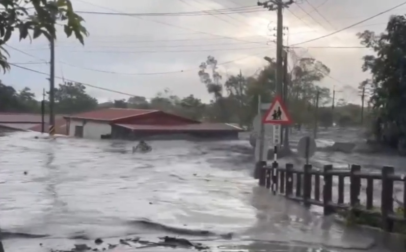 Evacuan más de 8 mil personas en Taiwán ante llegada de tifón