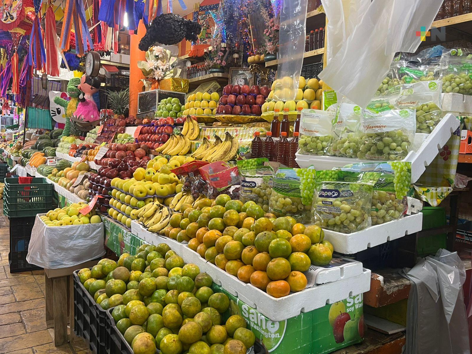 Mercado Hidalgo se prepara para la temporada de ponche navideño