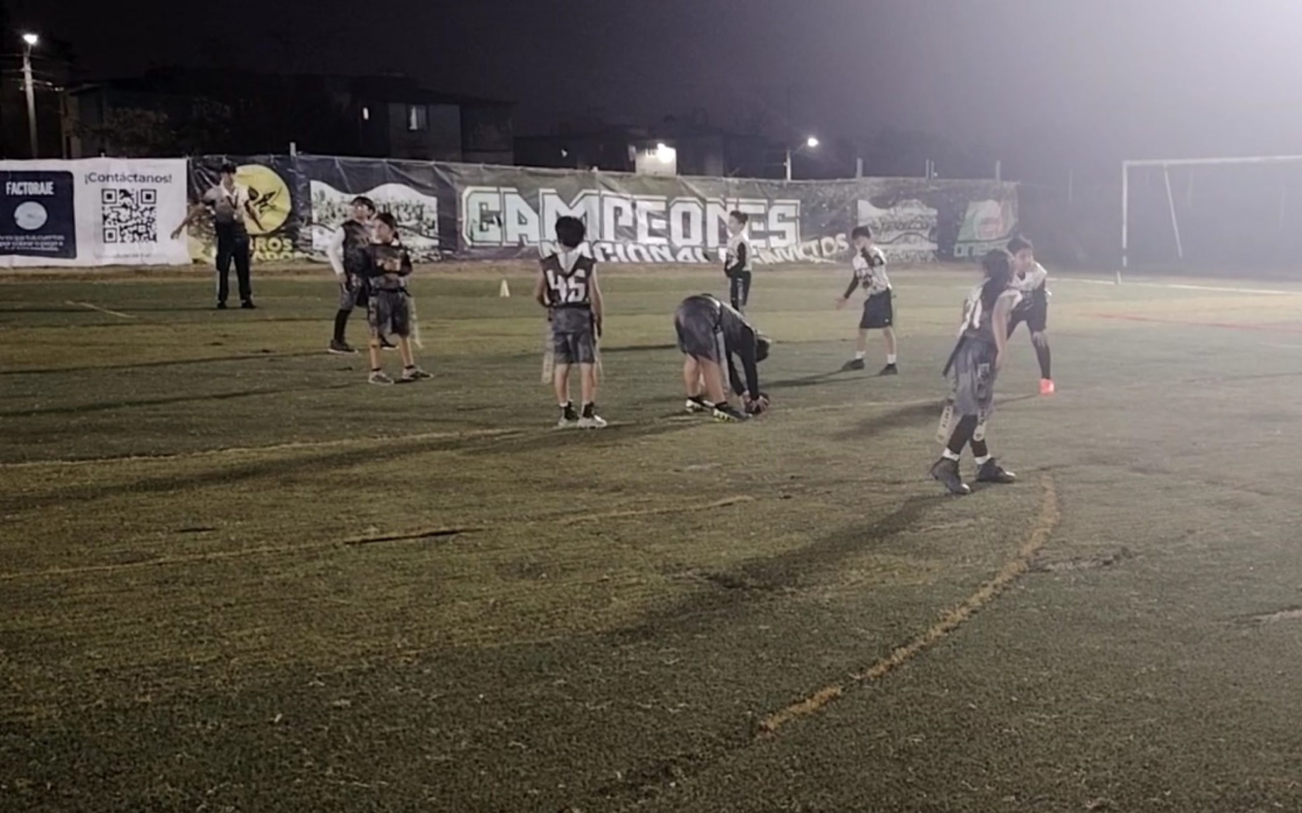 Zorros y Vikingos se enfrentaron en duelo de preparación