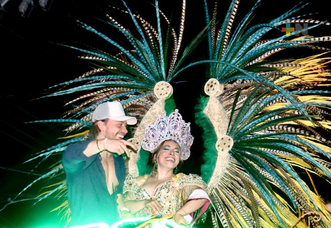 Tierra Blanca vibró con alegría en su carnaval