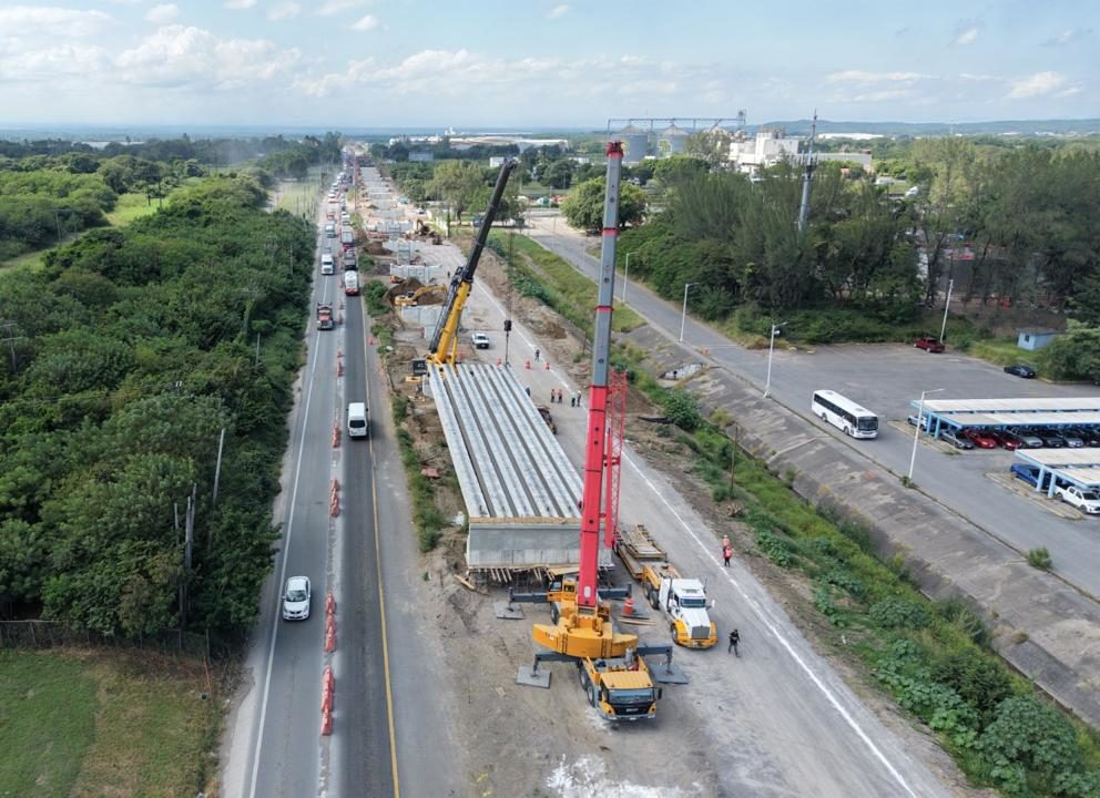 Sheinbaum detalla obras e inversiones en Veracruz