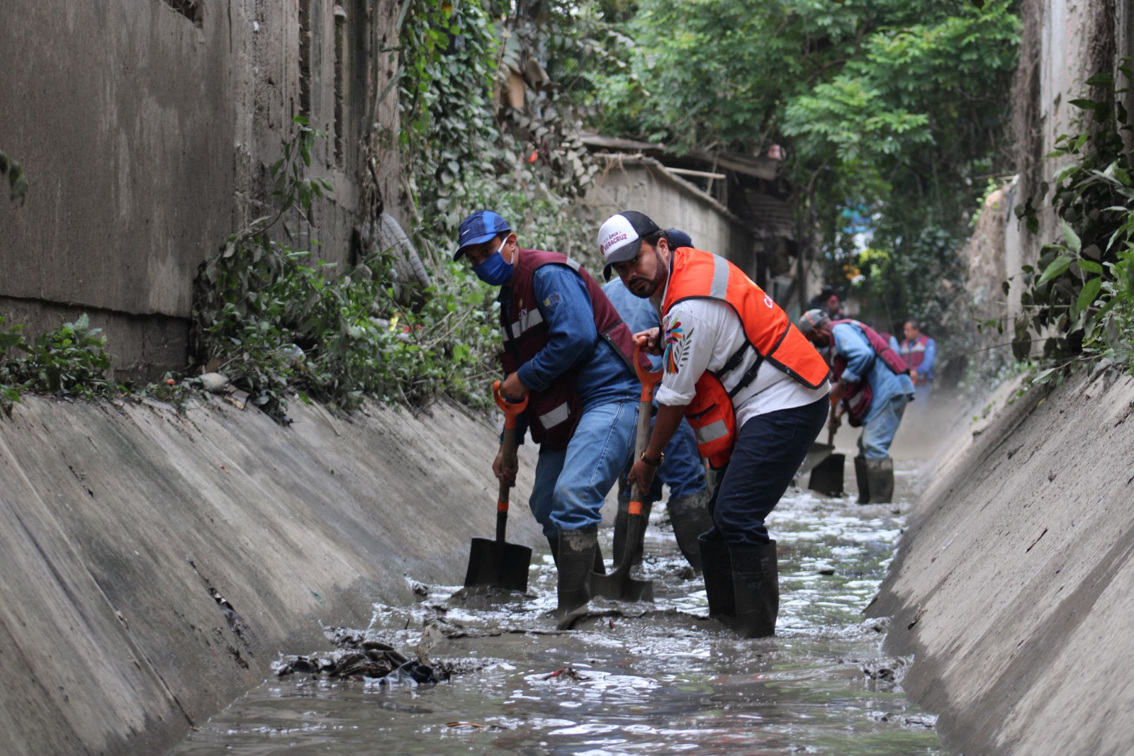 Restablece CAEV servicios hidráulicos en Poza Rica y Álamo